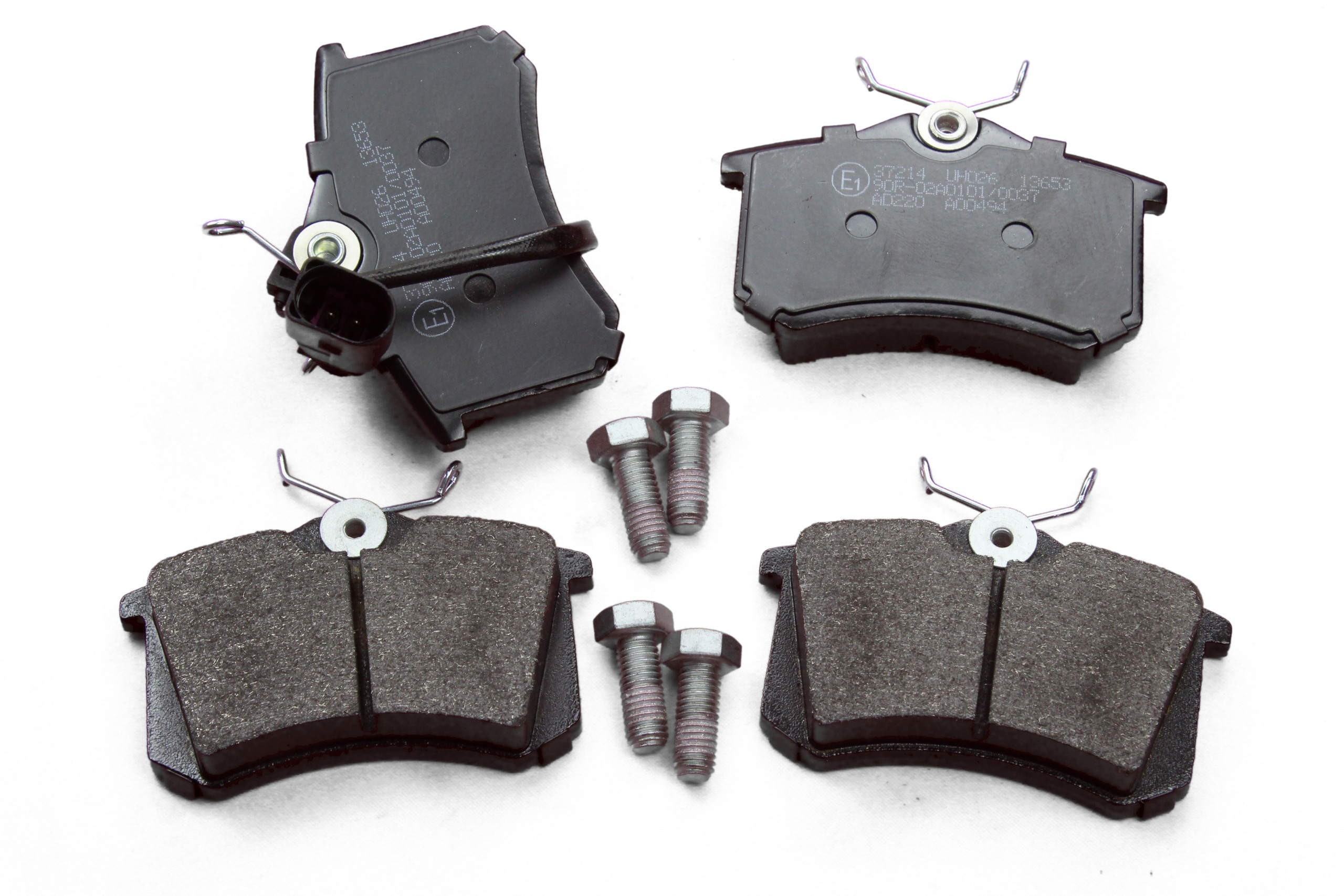 Колодки тормозные передние фольксваген шаран. 6r0698151a. Тормозные колодки шаран 2 л 1997 год. 7m3698151b. Колодки шаран.